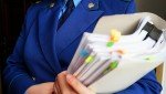 В Ивделе прокуратура в судебном порядке взыскала с администрации муниципалитета компенсацию морального вреда в пользу 17-летнего юноши, травмированного в результате нападения безнадзорной собаки